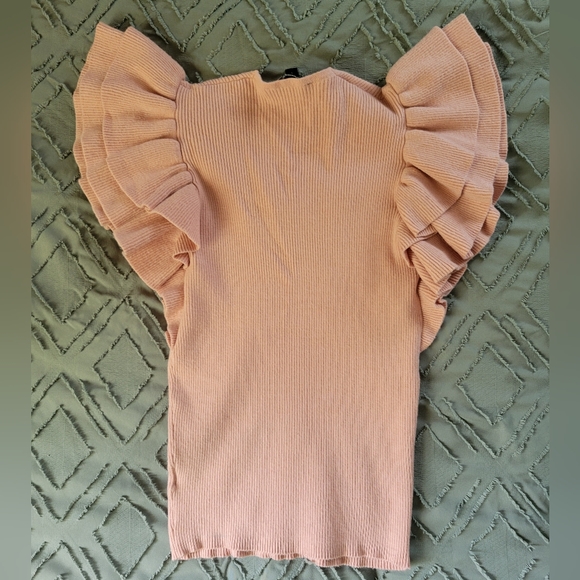 Express, ruffle top- small - Picture 3 of 3